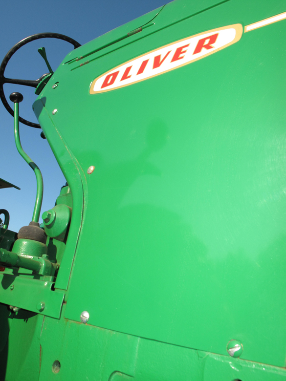 Oliver 770  14